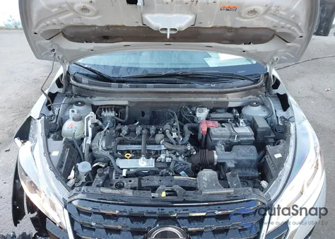 2022 Nissan Kicks Sv Xtronic Cvt z USA, uszkodzony, nr VIN 3N1CP5CV2NL531937